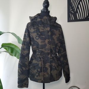Sebby Camo Jacket Size M Women Juniors